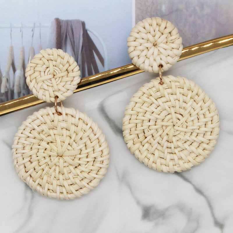 Bleached Woven Rattan Dangle Earrings, White Rattan, Boho Mid Century Jewelry, Woven Straw Earrings, Wicker Braid Round Drop Earrings, Gifts